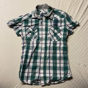 Short sleeve button up